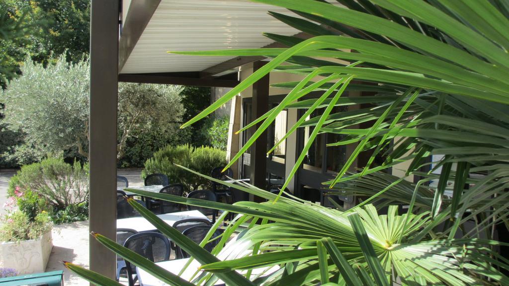 Ibis Budget Aix En Provence Est Le Canet Meyreuil Exterior photo